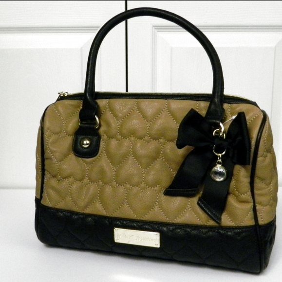 betsey johnson quilted heart satchel